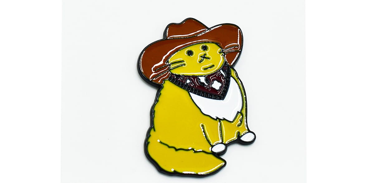 Kot na dzikim zachodzie - Zabawna Przypinka Pin