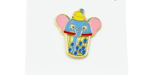 Słonik z bubble tea - Zabawna Przypinka Pin