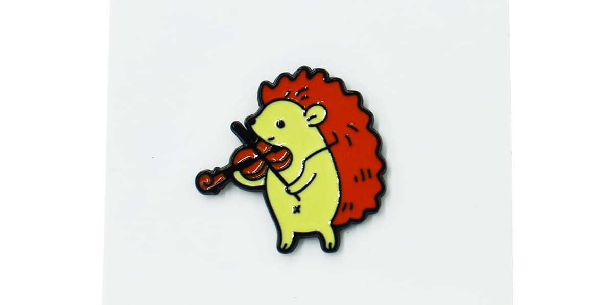 Jeżyk ze skrzypcami - Zabawna Przypinka Pin