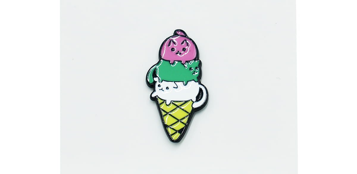 Koci rożek - Zabawna Przypinka Pin