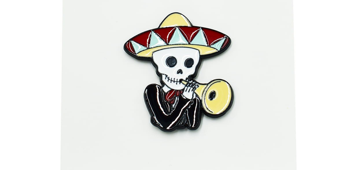 Meksykanin z trąbką - Zabawna Przypinka Pin