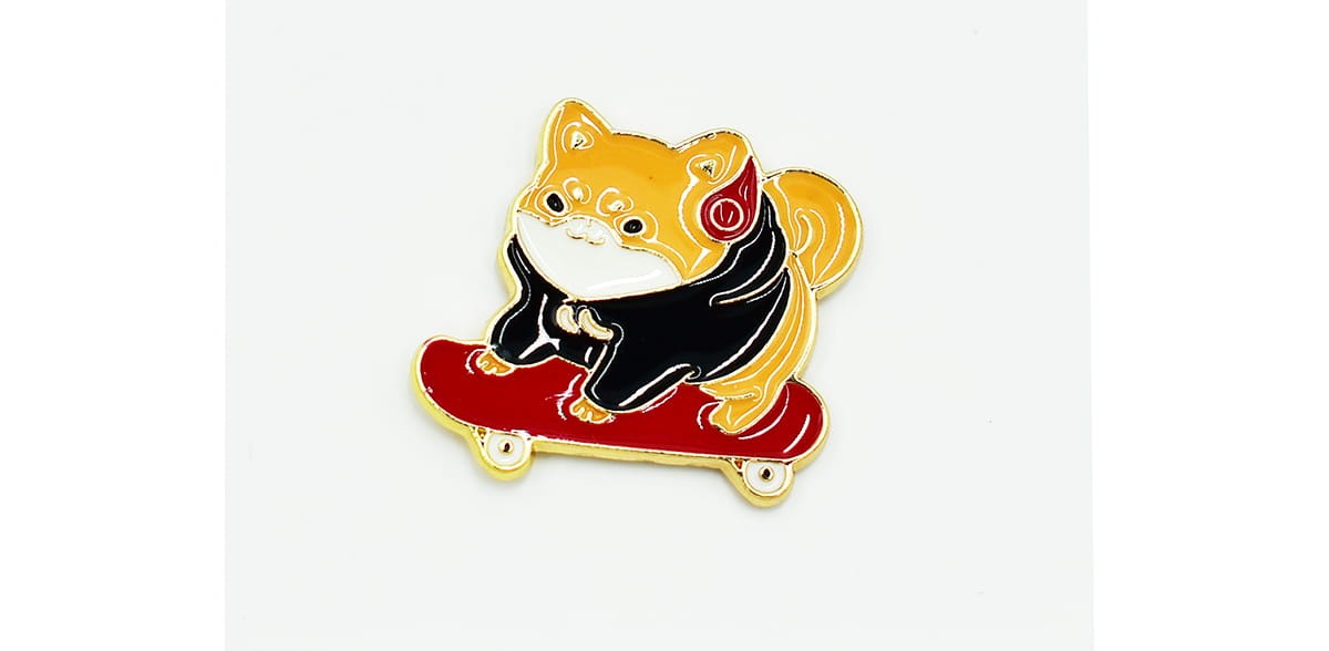 Corgie na deskorolce - Zabawna Przypinka Pin