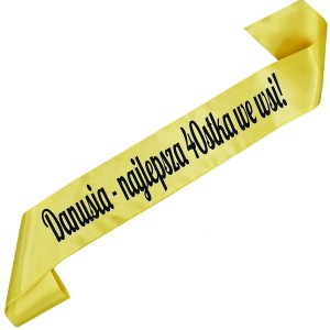 Najlepsza 40-tka we wsi + imię - szarfa złota z czarnym nadrukiem