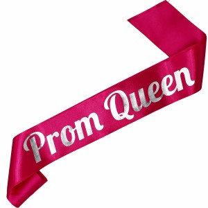 Prom  Queen  -  szarfa w kolorze fuksji ze srebrnym nadrukiem