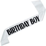 Birthday Boy - biała szarfa z czarnym nadrukiem