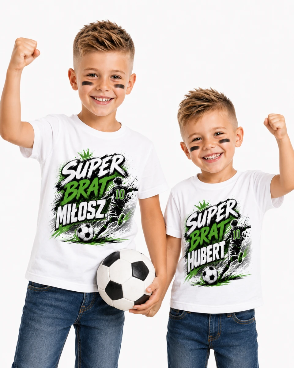 Zestaw koszulek „Super brat” z imieniem i motywem piłki nożnej