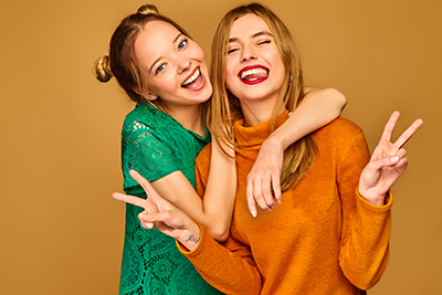 Upominki z BFF - co wybrać dla przyjaciela?